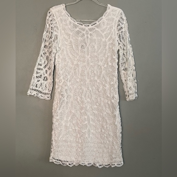 Dresses & Skirts - White Lace‎ Lined Dress